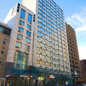 Four Points By Sheraton Montreal Centre-Ville Hotel