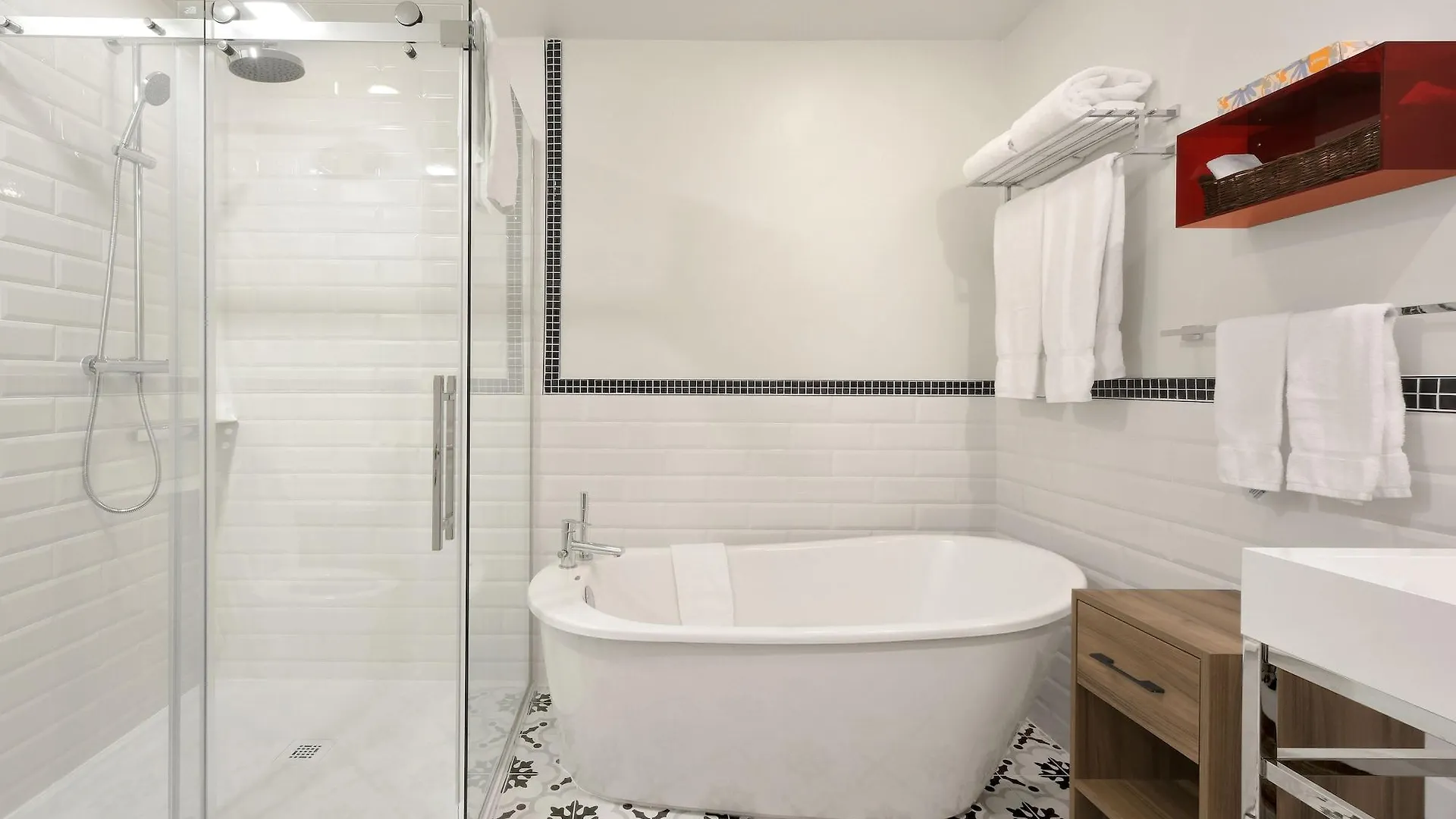 Hotel Bonaparte Montreal