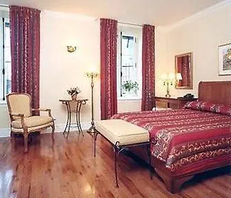 Hotel Bonaparte Montreal